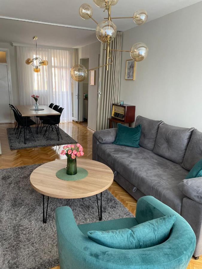 Apartman Filip Lux City Center Novi Pazar Buitenkant foto
