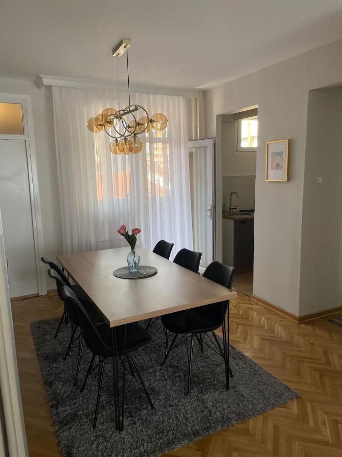 Apartman Filip Lux City Center Novi Pazar Buitenkant foto