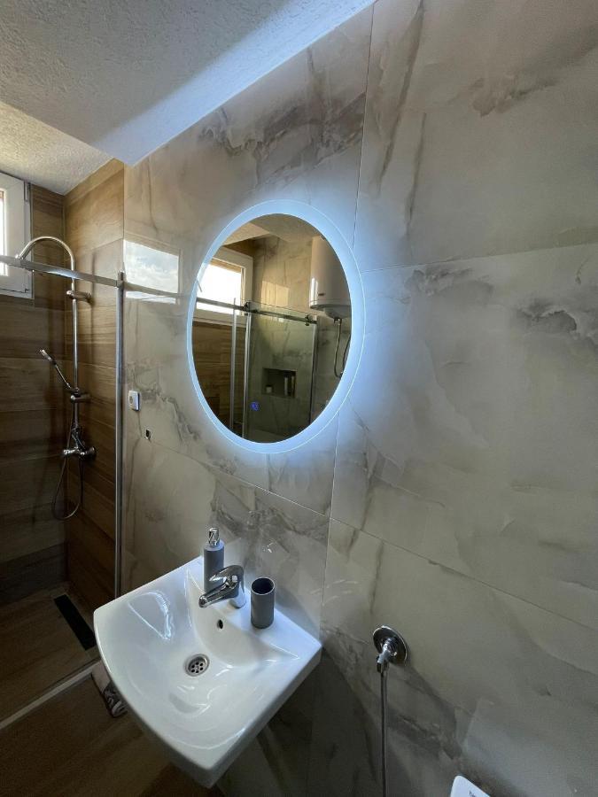 Apartman Filip Lux City Center Novi Pazar Buitenkant foto