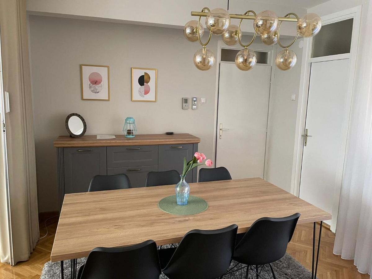 Apartman Filip Lux City Center Novi Pazar Buitenkant foto
